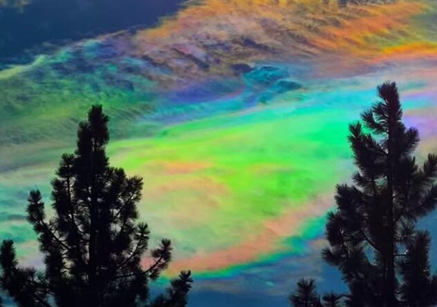 Aurora Borealis Over Lake Tahoe: Stunning Rare Sky Spectacle