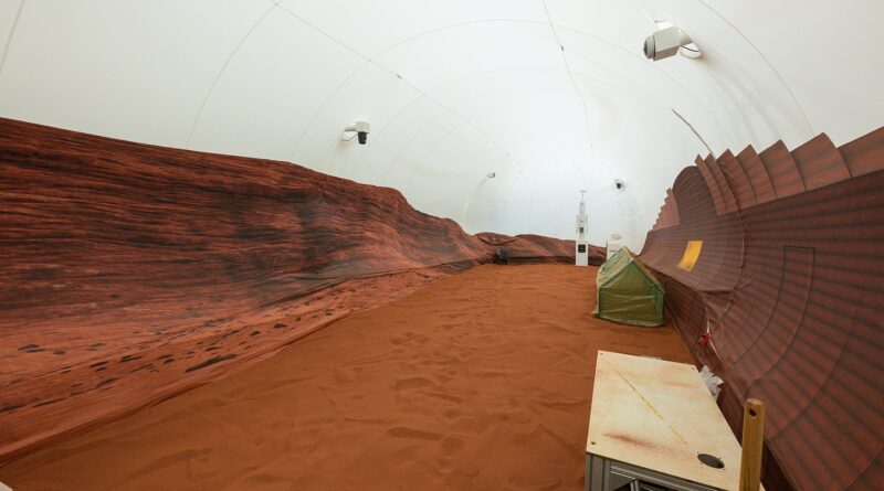 A Year on ‘Mars’ Without Leaving Houston: What NASA’s CHAPEA Crew Is Teaching Us About the Red Planet