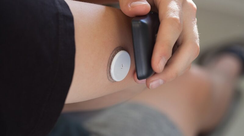 FIVE EXTRA HEALTHY HOURS A DAY: Major Trial Shows Glucose Monitors Help People With Type 2 Diabetes Who Don’t Use Insulin
